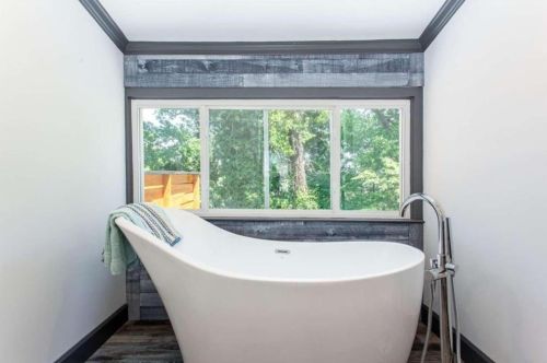 517 Hascall Rd, Atlanta GA  30309-2227 exterior
