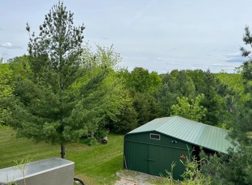 748 50, Valpo IN  46385-8929 exterior