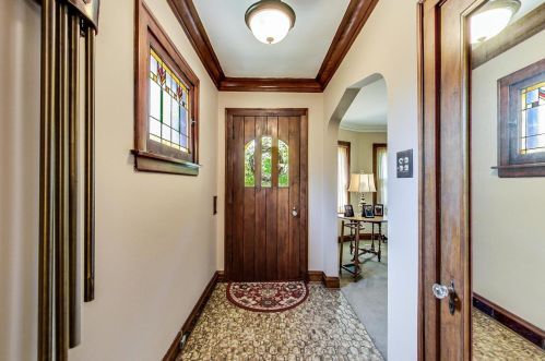 1855 New England Ave, Chicago, IL 60707-3302