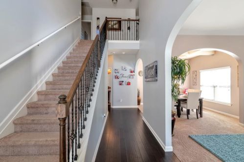 8121 White Oak Loop, Lithonia, GA