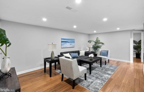 2424 Homestead Dr, Silver Spring MD  20902-4950 exterior