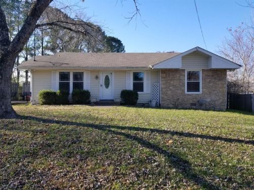 8141 Bonnafair Dr, Hermitage, TN 37076-1039