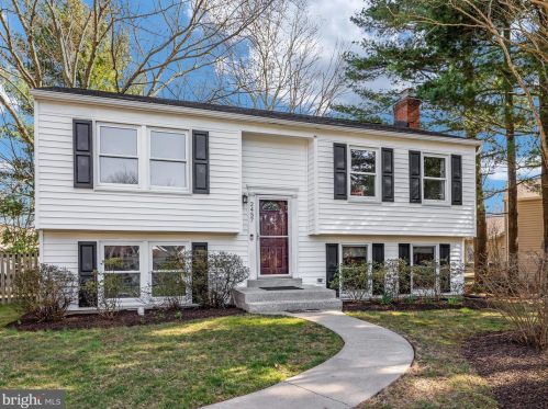 2457 Keele Dr, Herndon, VA 20171-2531