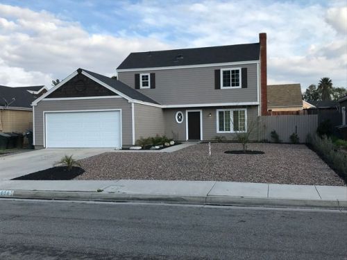 1008 Forest Dr, Colton, CA 92324-4537