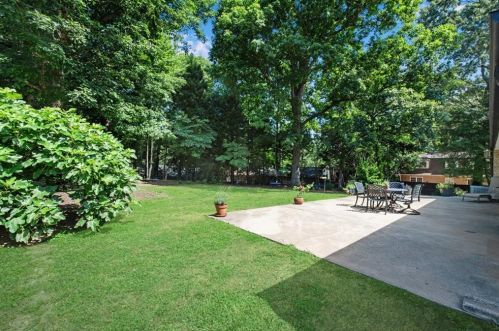 5272 Happy Hollow Rd, Atlanta GA  30360-1263 exterior