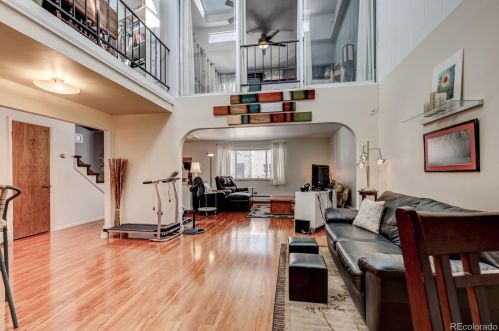 9187 Center Ave, Denver, CO 80247-1401