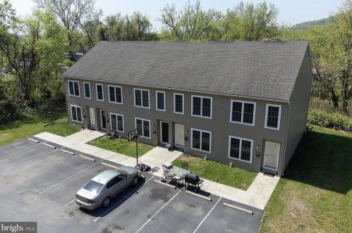 4742 Tuscarora St, Harrisburg, PA 17110-1780