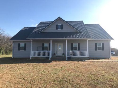 6120 Mill Springs Ln, Waltonville, IL 62894
