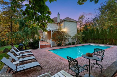 468 State Rd, Princeton NJ  08540-1412 exterior