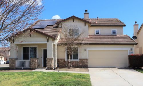 1938 Goldfinch Way, Manteca, CA 95337-7907