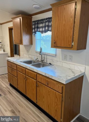 123 Mimosa Dr, York, PA 17402-8654
