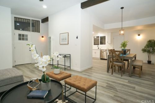 1513 Raymar St, Santa Ana CA  92703-4616 exterior