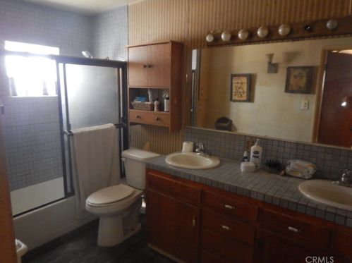 3541 Campbell, Riverside CA  92509-1006 exterior