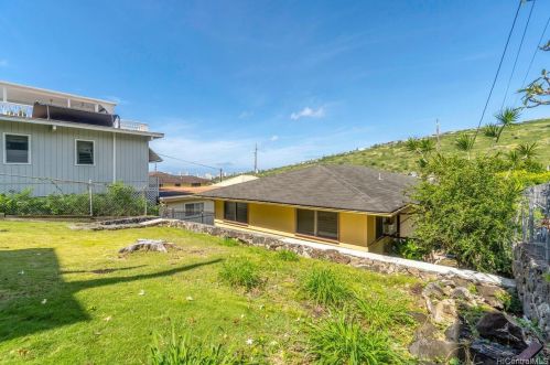 1859 10 Ave, Honolulu HI  96816-2910 exterior