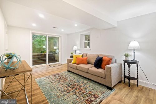 10 Eastmoor Dr, Silver Spring MD  20901-1935 exterior