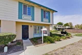 27752 Hummingbird Ct, Hayward, CA 94545-4040