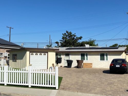 8201 Fillmore Dr, Anaheim, CA 92804-6723