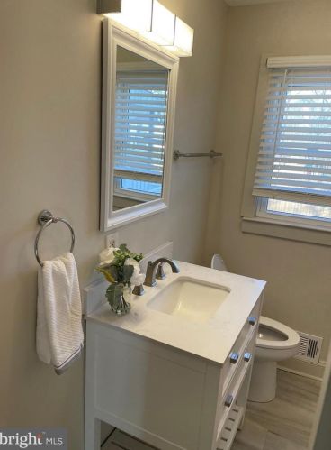 583 Jumpers Hole Rd, Severna Park MD  21146-2637 exterior