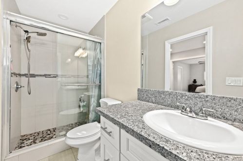 917 Notre Dame St, Upland CA 91786-2761 exterior