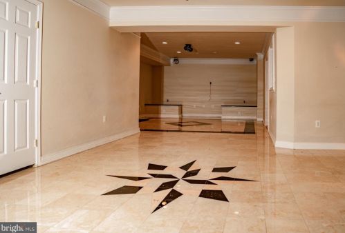 7125 Ayers Mdw Ln, Springfield VA  22150-4915 exterior