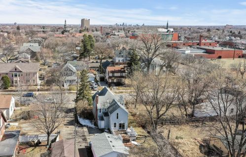823 Fry St, Saint Paul MN  55104-1123 exterior