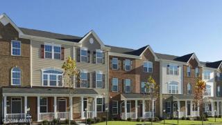 14612 Featherstone Rd, Woodbridge, VA 22191-3222