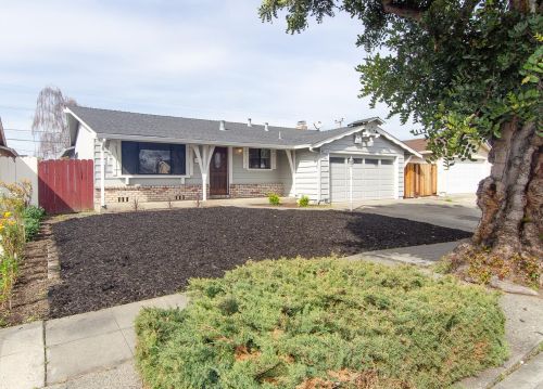 25759 Belhaven St, Hayward, CA 94545-2531