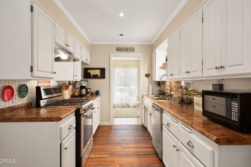 449 Doris Ave, Oxnard, CA 93030-4640