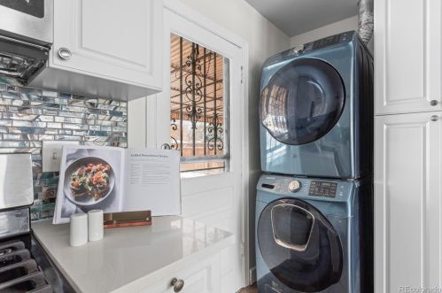 1150 Bates Pkwy, Englewood CO  80113-1777 exterior