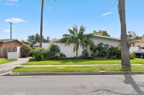 1614 Washington Ave, Santa Ana, CA 92701-3248