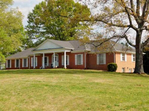 170 Rochester Cir, Walhalla, SC 29691-5330