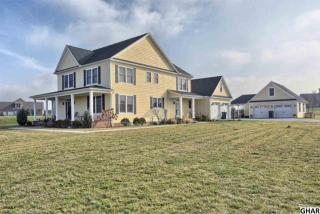2 Dannah Dr, Carlisle, PA 17015-7924