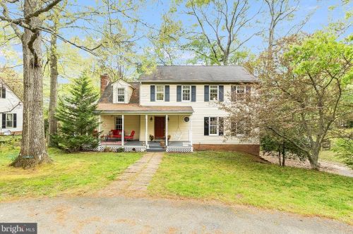 16 Aiken Rd, Fredericksburg, VA 22405-3340