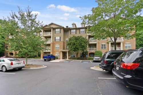 1910 Cedar Glenn Way, Atlanta GA  30339-8538 exterior