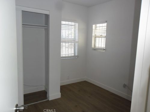 307 Shelton St, Santa Ana CA 92703-4828 exterior