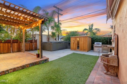 1133 Cordova Ave, Glendale CA  91206-2114 exterior