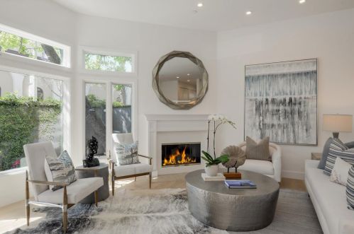 217 High St, Palo Alto, CA 94301-1054