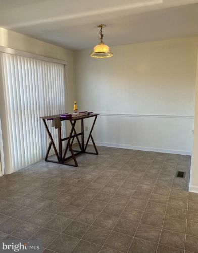 91 Grindstone Dr, Hedgesville WV  25427-6975 exterior