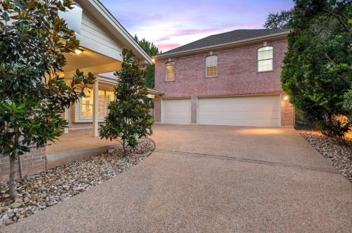 3001 Chatelaine Dr, Austin TX  78746-6895 exterior