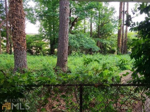 1613 Folkstone Rd, Atlanta GA  exterior