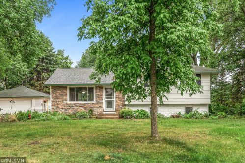 12161 Noon Dr, Otsego, MN 55327-9726