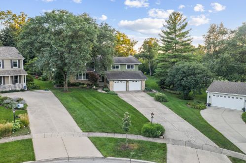 200 Little John Ct, Hanover Park, IL 60103-4037