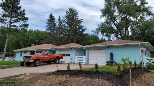 2420 Germain St, Saint Paul MN  55109-2016 exterior