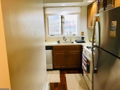 53 Victory Ct, Dover, NJ 07801-5562