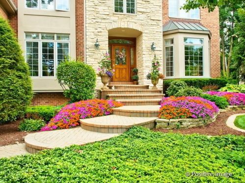 8709 Royal Swan Ln, Oak Brook, IL 60561-8433