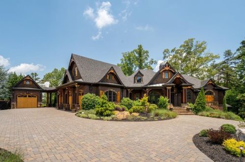 4198 Cumberland Point Dr, Gainesville, GA 30504-5350