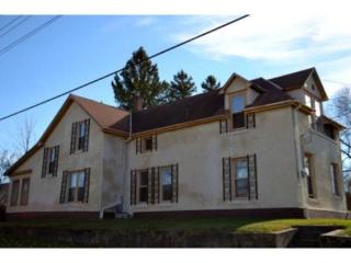 223 6th St, Staples, MN 56479-2719