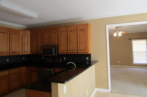1259 Saxony Dr, Conyers GA  30013-6611 exterior