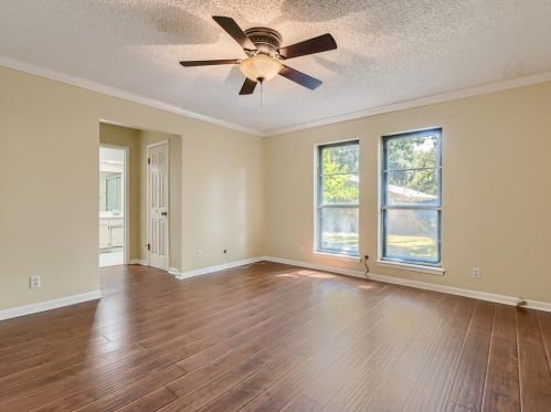 8609 Skyview Ter, Fort Worth TX  76116-7664 exterior