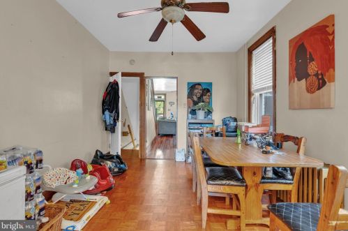 2243 Jefferson St, Harrisburg PA  17110-2441 exterior
